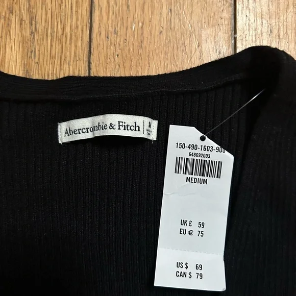 NWT Abercrombie Black V-Neck Sweater Bodysuit - Picture 3 of 3